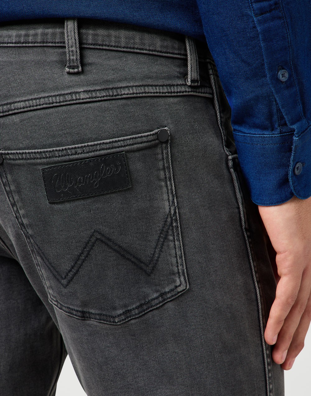 Jeansy Wrangler Greensboro 112362438 Whispered Wash
