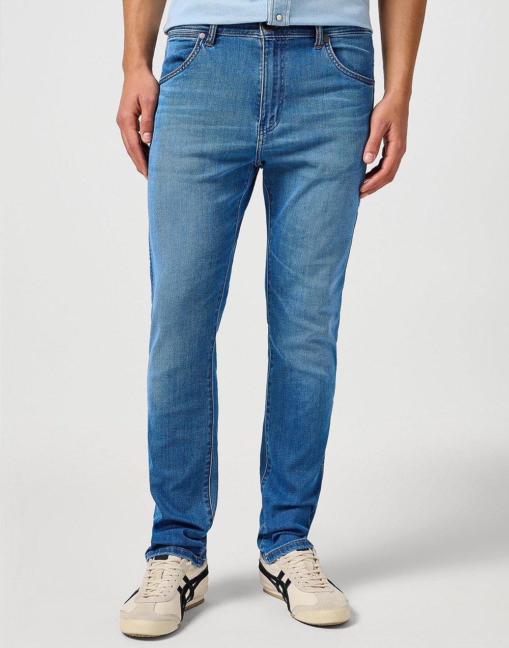 Jeansy Wrangler Larston 112362457 Heritage Haze