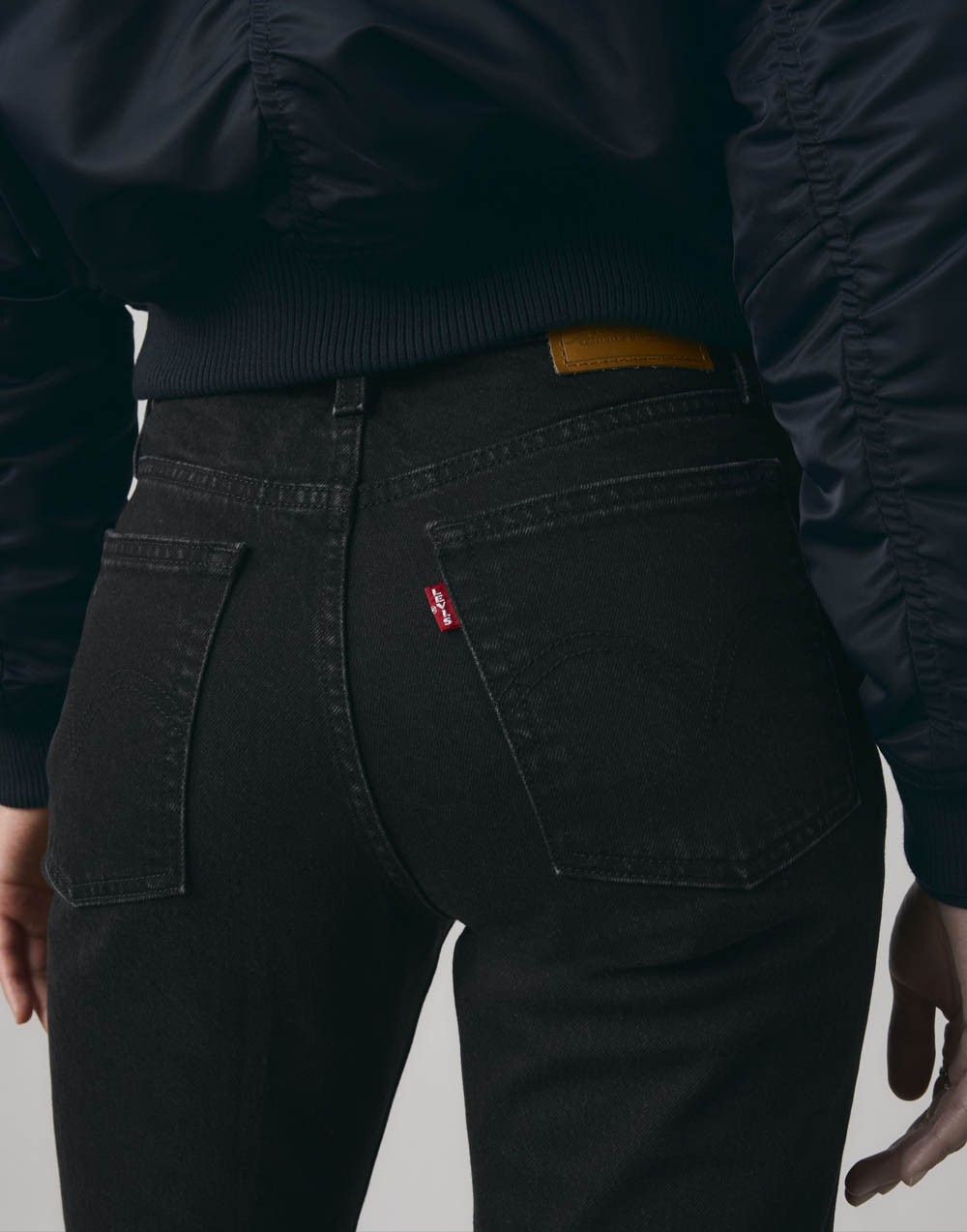 Spodnie Damskie Levi's® Wedgie Slim She's In The Zone 003NE 0000