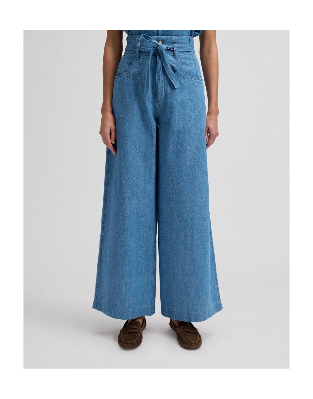 Spodnie Lee Pleated Trouser 112377715 Companion Piece