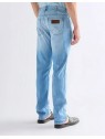 Jeansy Wrangler Greensboro 112378689 Light Wash